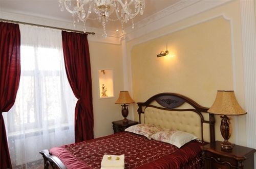 Oid Town Apartments Lviv Exteriör bild
